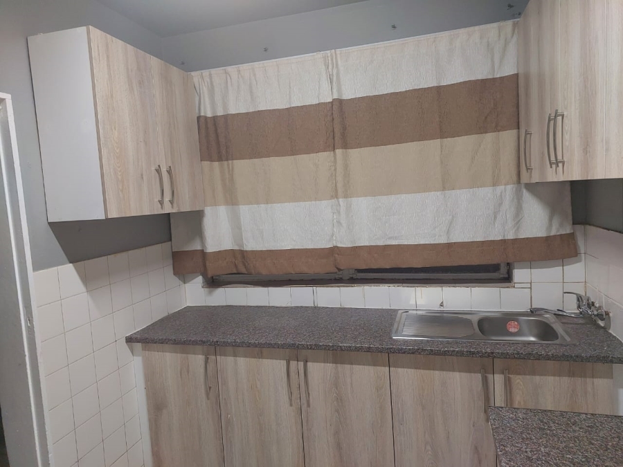 2 Bedroom Property for Sale in Sunnyside Gauteng