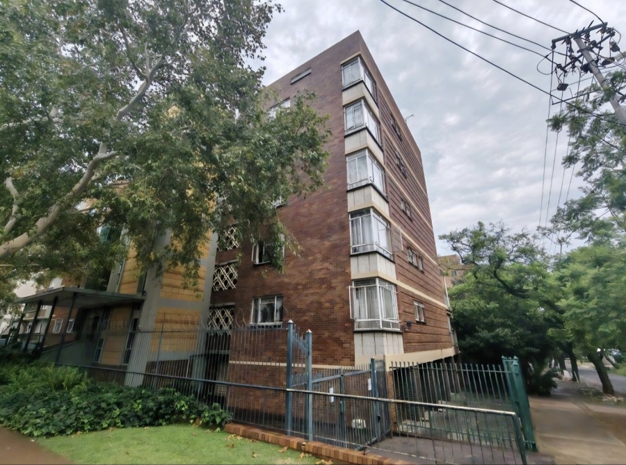 2 Bedroom Property for Sale in Sunnyside Gauteng