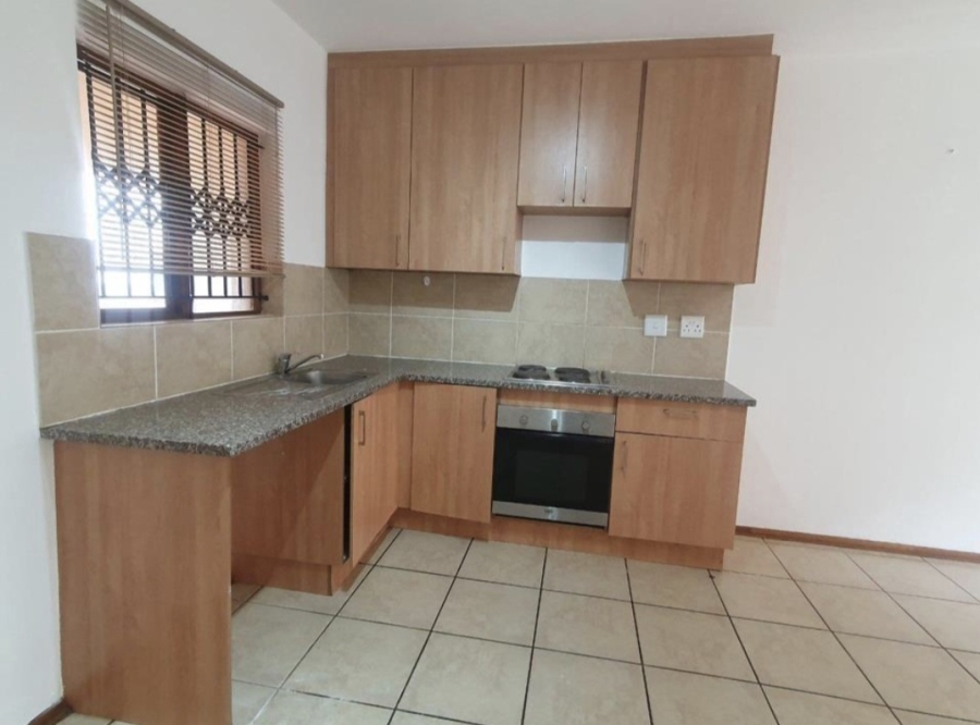 1 Bedroom Property for Sale in Hesteapark Gauteng