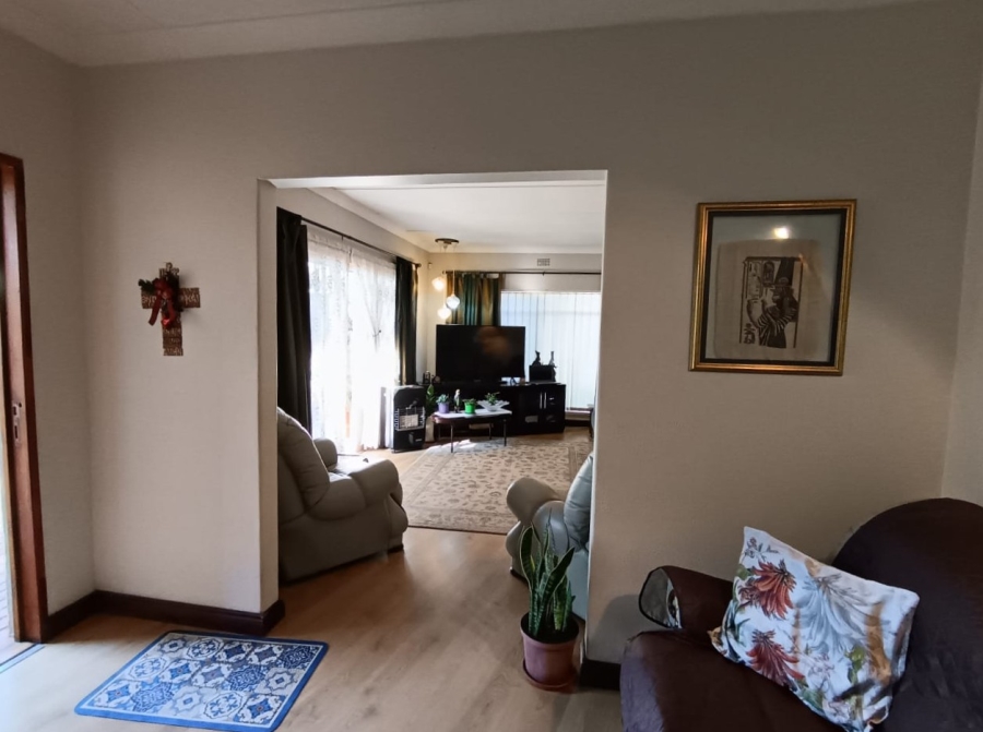 3 Bedroom Property for Sale in Risiville Gauteng
