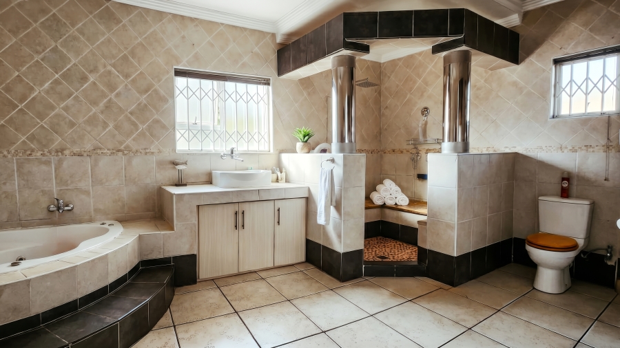 4 Bedroom Property for Sale in Vanderbijlpark SW 1 Gauteng