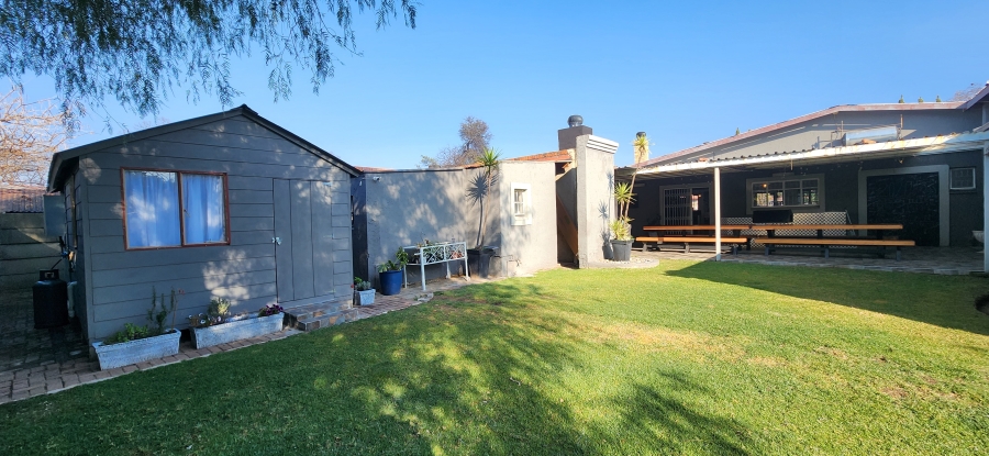 4 Bedroom Property for Sale in Vanderbijlpark SW 1 Gauteng