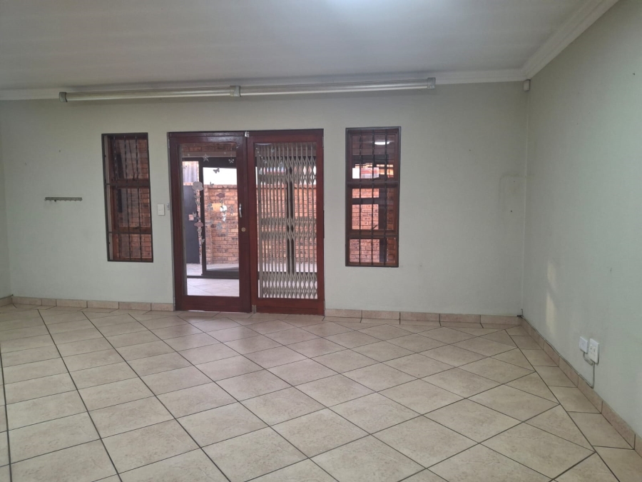3 Bedroom Property for Sale in Bartlett Gauteng