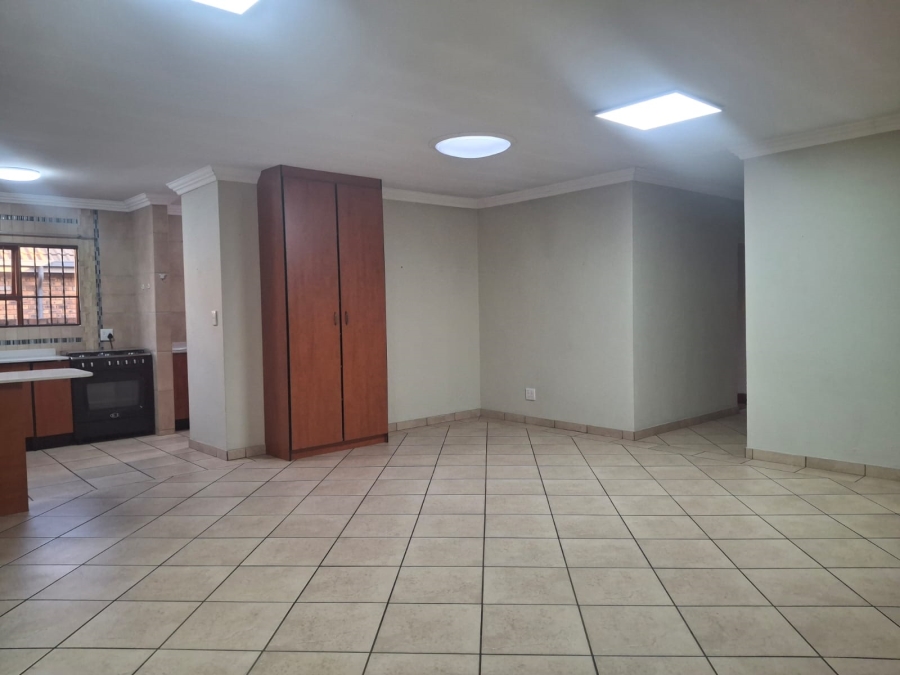 3 Bedroom Property for Sale in Bartlett Gauteng