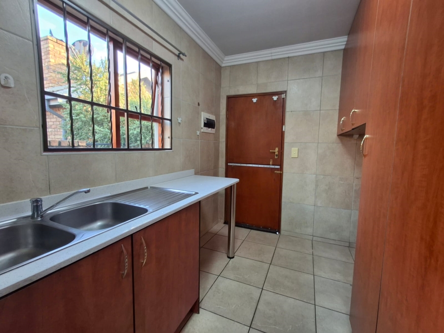 3 Bedroom Property for Sale in Bartlett Gauteng