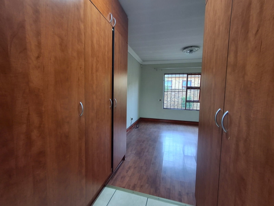 3 Bedroom Property for Sale in Bartlett Gauteng