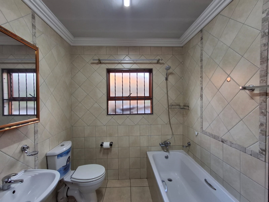 3 Bedroom Property for Sale in Bartlett Gauteng