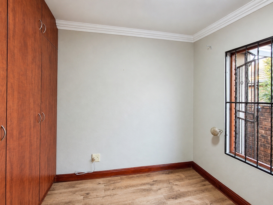 3 Bedroom Property for Sale in Bartlett Gauteng