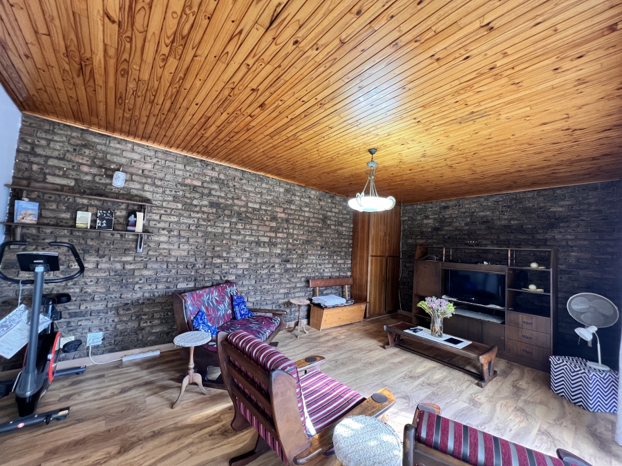 3 Bedroom Property for Sale in Vanderbijlpark SE 2 Gauteng