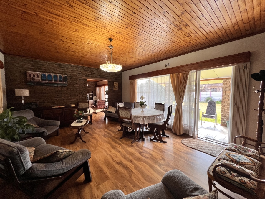 3 Bedroom Property for Sale in Vanderbijlpark SE 2 Gauteng