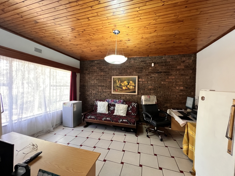 3 Bedroom Property for Sale in Vanderbijlpark SE 2 Gauteng