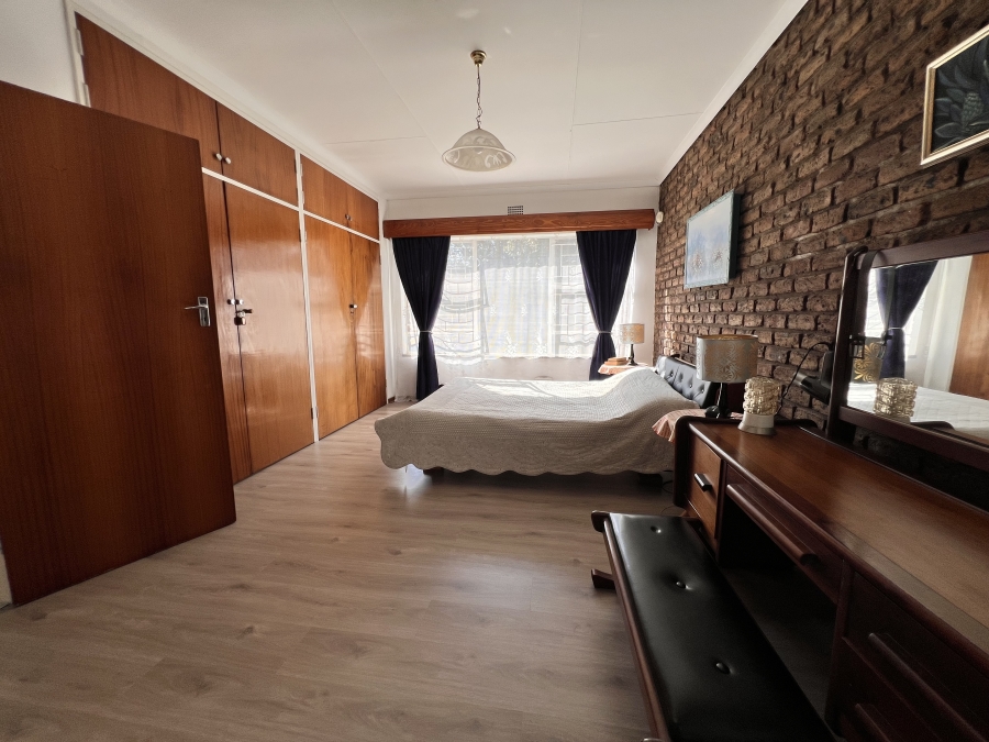 3 Bedroom Property for Sale in Vanderbijlpark SE 2 Gauteng