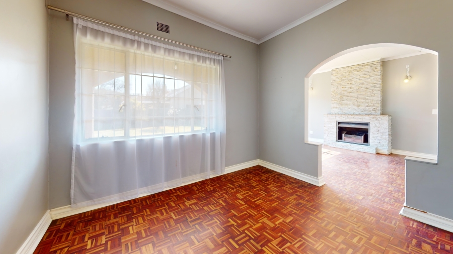 3 Bedroom Property for Sale in Farrarmere Gauteng
