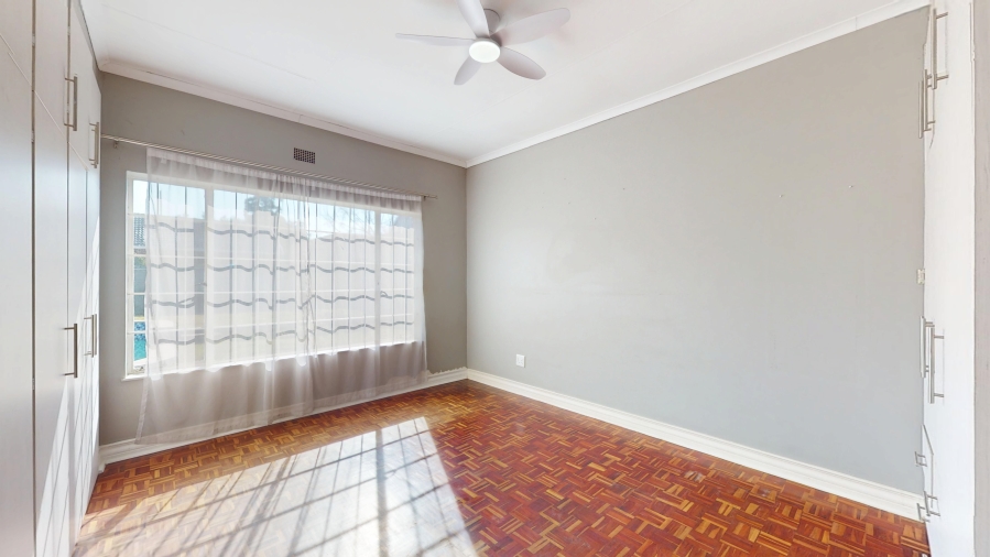 3 Bedroom Property for Sale in Farrarmere Gauteng