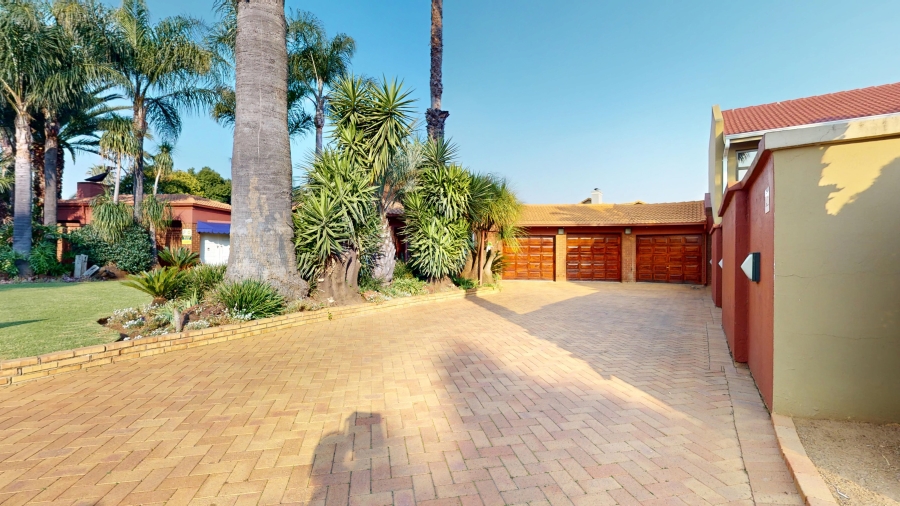 3 Bedroom Property for Sale in Sunward Park Gauteng