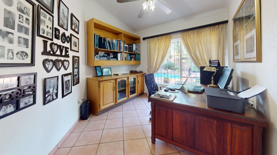 3 Bedroom Property for Sale in Sunward Park Gauteng