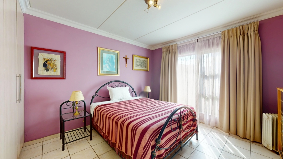 2 Bedroom Property for Sale in Ravenswood Gauteng