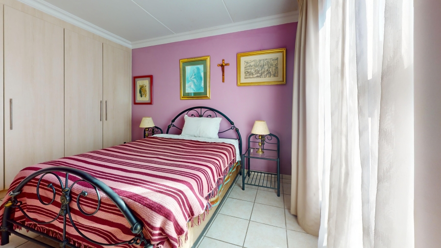 2 Bedroom Property for Sale in Ravenswood Gauteng