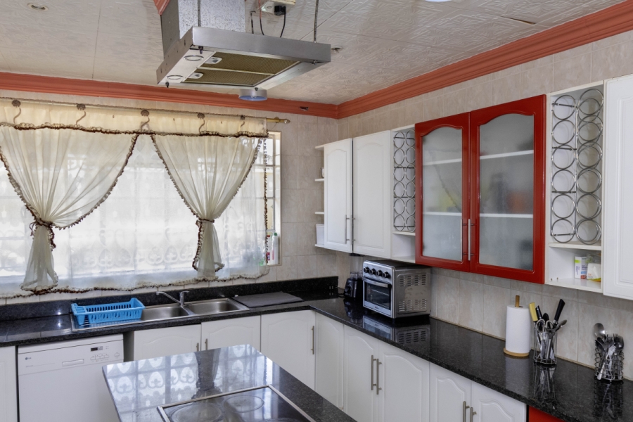 4 Bedroom Property for Sale in Eden Glen Gauteng