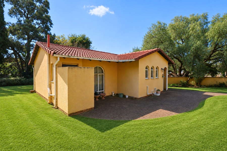 3 Bedroom Property for Sale in Heuweloord Gauteng