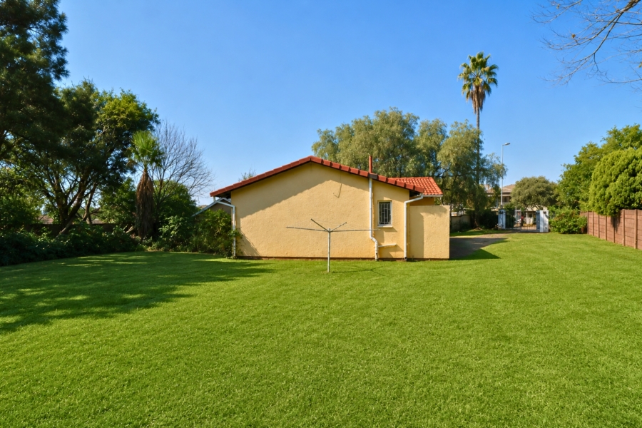 3 Bedroom Property for Sale in Heuweloord Gauteng