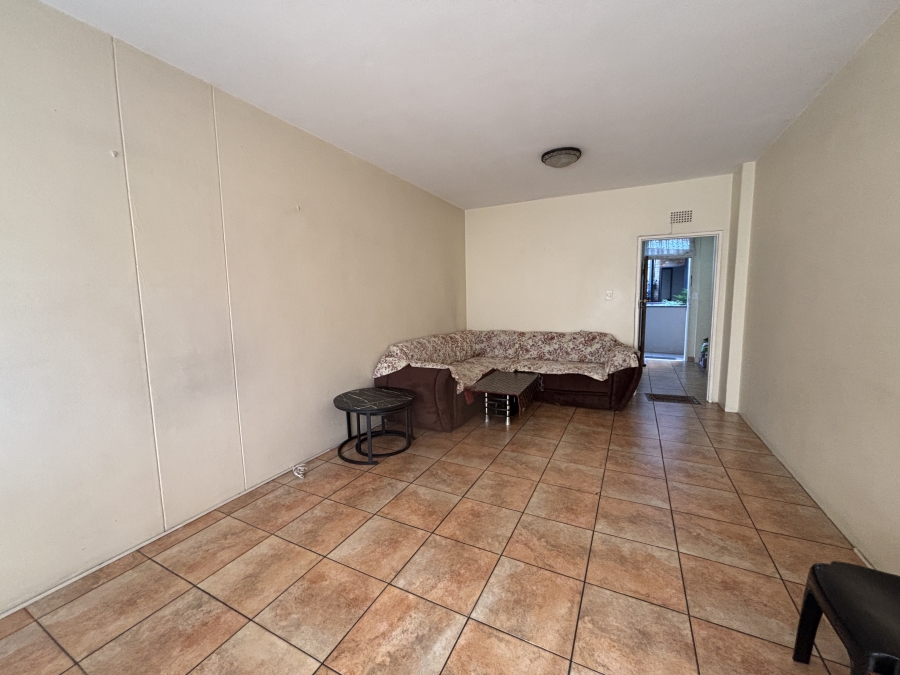 2 Bedroom Property for Sale in Morehill Gauteng