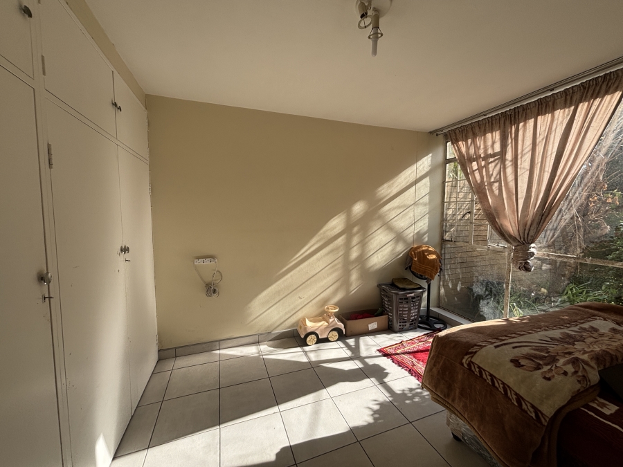 2 Bedroom Property for Sale in Morehill Gauteng