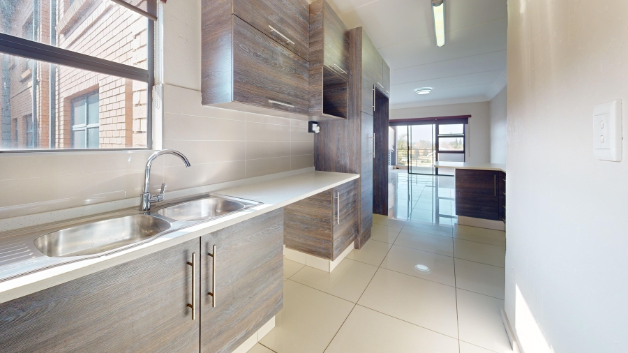 2 Bedroom Property for Sale in Eveleigh Gauteng