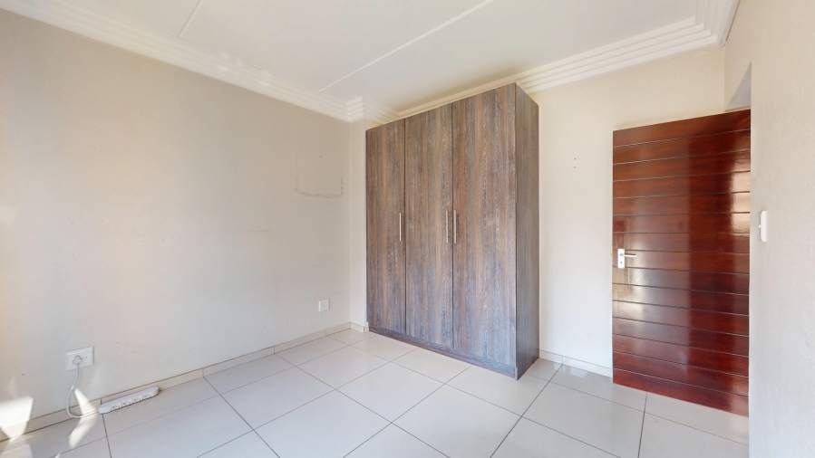 2 Bedroom Property for Sale in Eveleigh Gauteng