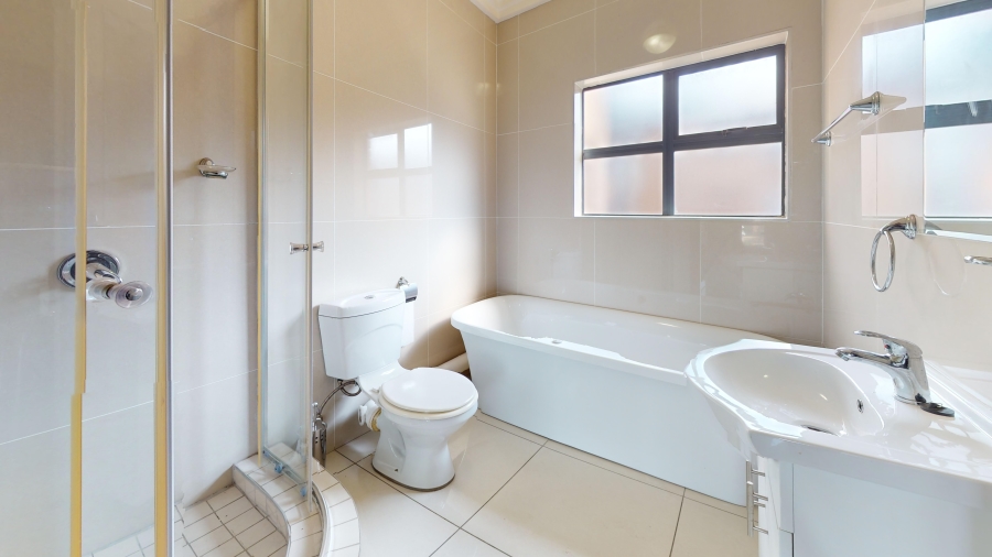2 Bedroom Property for Sale in Eveleigh Gauteng
