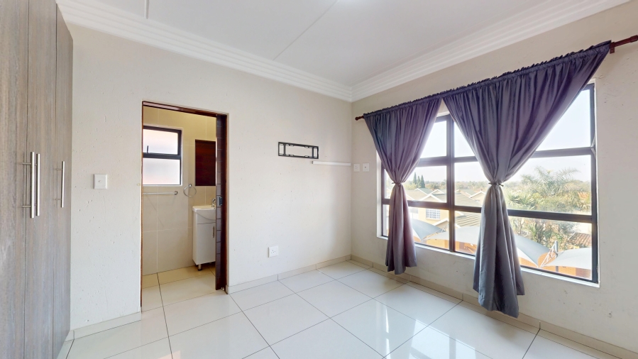 2 Bedroom Property for Sale in Eveleigh Gauteng
