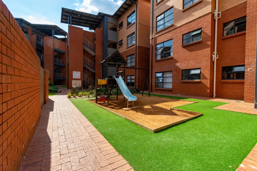2 Bedroom Property for Sale in Eveleigh Gauteng