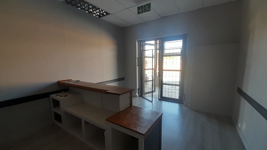 To Let Commercial Property for Rent in Moreleta Park Gauteng