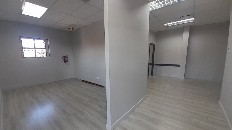 To Let Commercial Property for Rent in Moreleta Park Gauteng