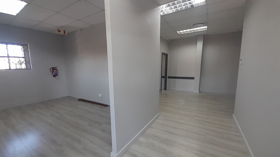 To Let Commercial Property for Rent in Moreleta Park Gauteng