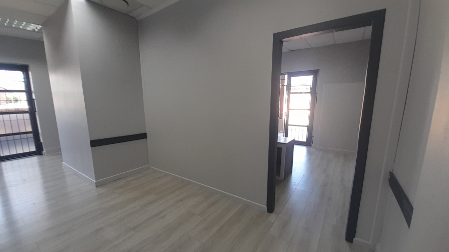 To Let Commercial Property for Rent in Moreleta Park Gauteng