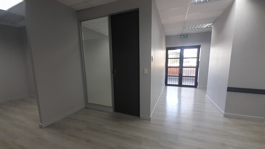 To Let Commercial Property for Rent in Moreleta Park Gauteng