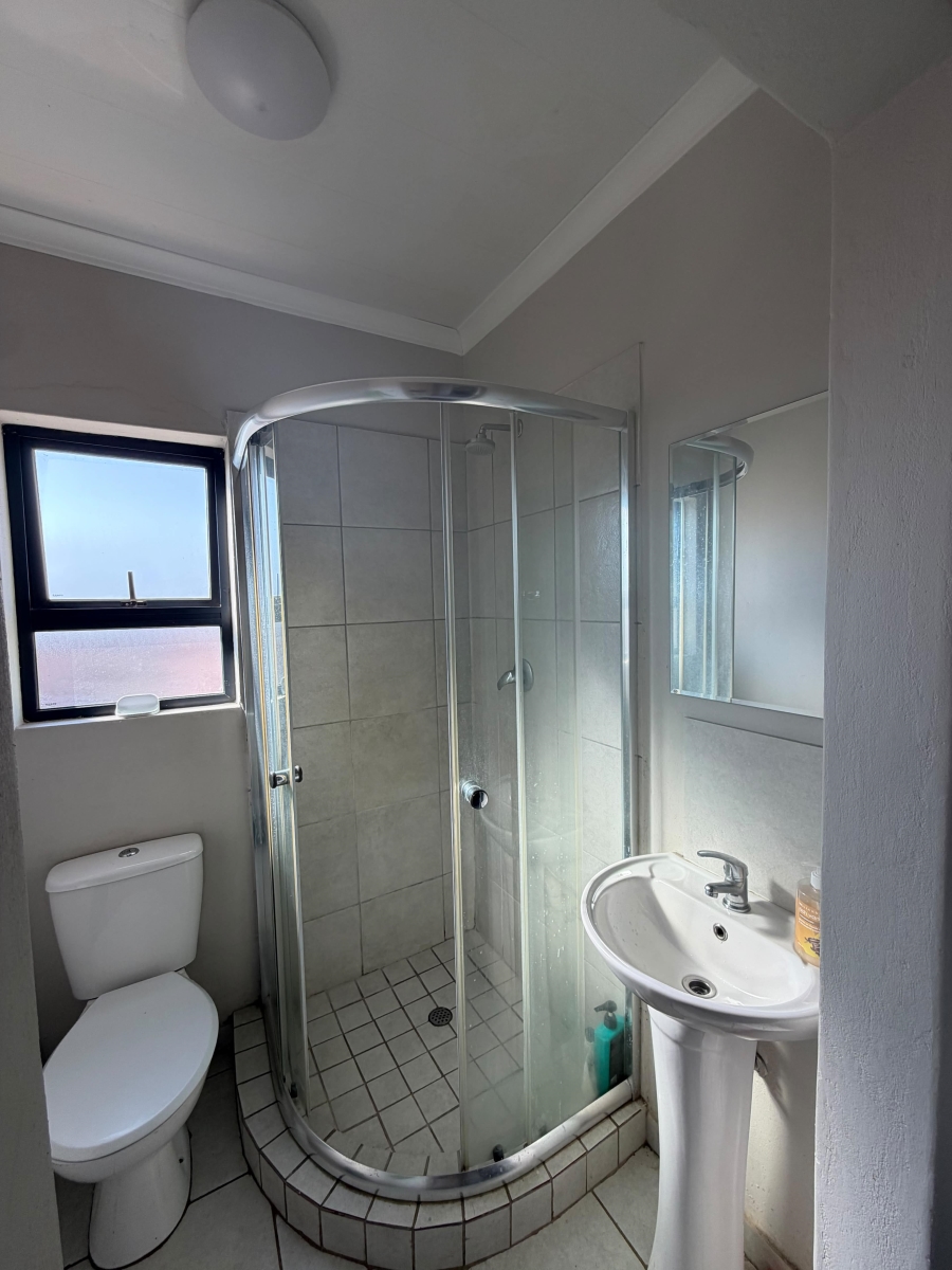 3 Bedroom Property for Sale in Kenleaf Gauteng