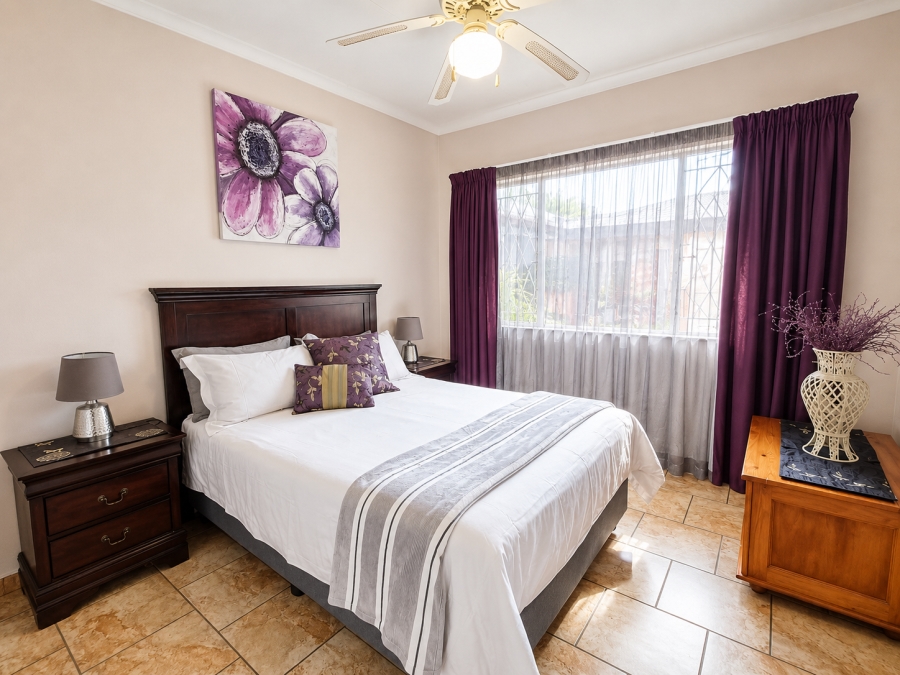 5 Bedroom Property for Sale in Wierda Park Gauteng