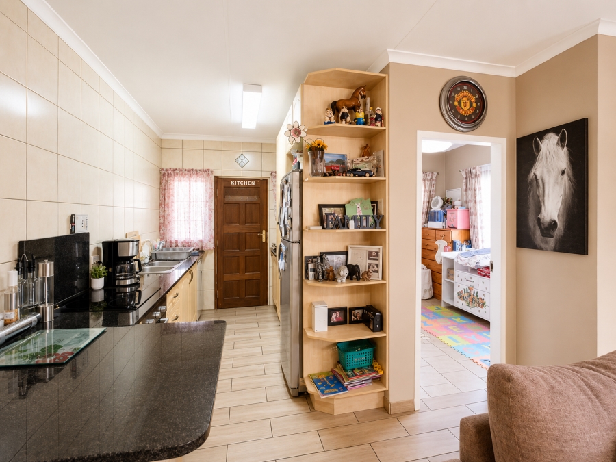 5 Bedroom Property for Sale in Wierda Park Gauteng
