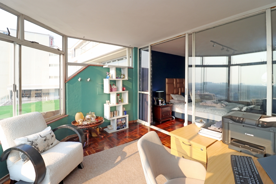 2 Bedroom Property for Sale in Killarney Gauteng
