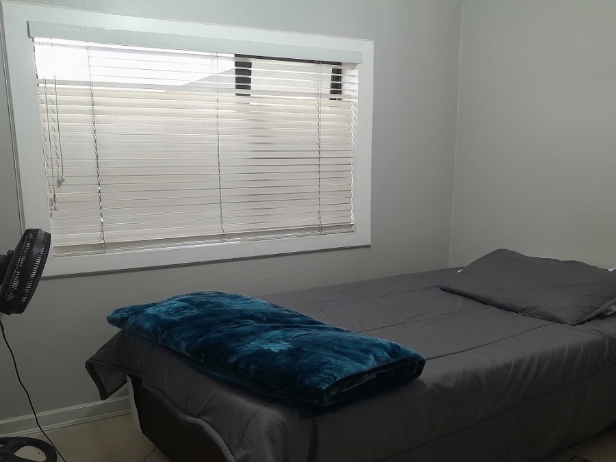 5 Bedroom Property for Sale in Brackendowns Gauteng
