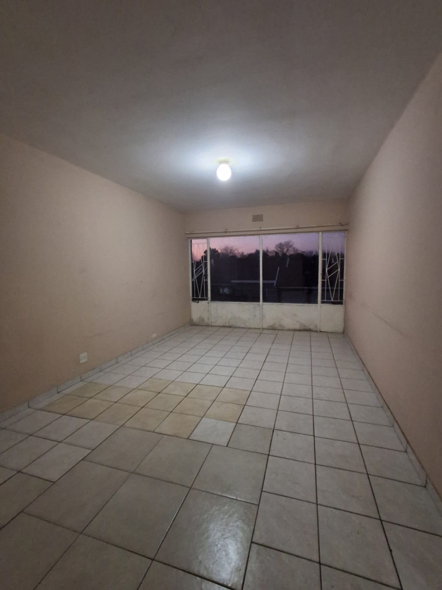 2 Bedroom Property for Sale in Three Rivers Gauteng