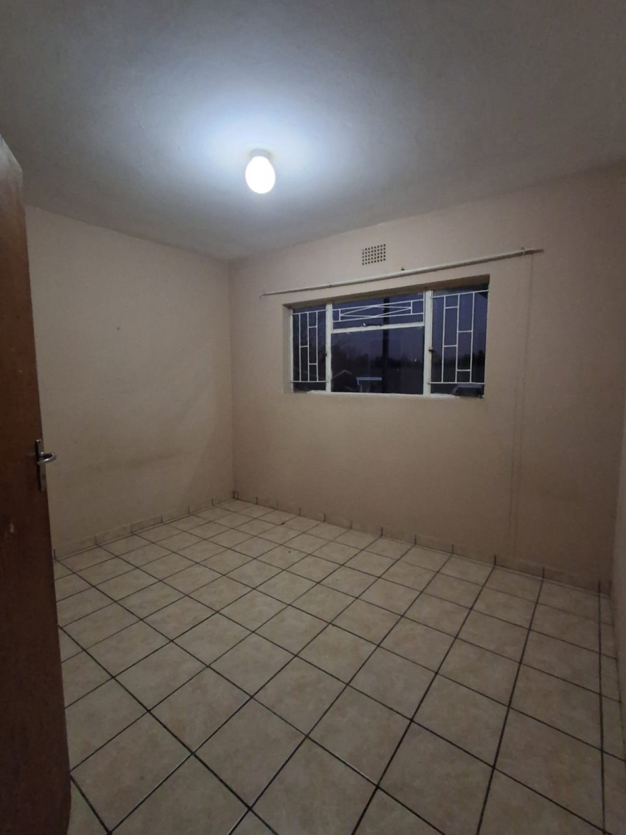 2 Bedroom Property for Sale in Three Rivers Gauteng