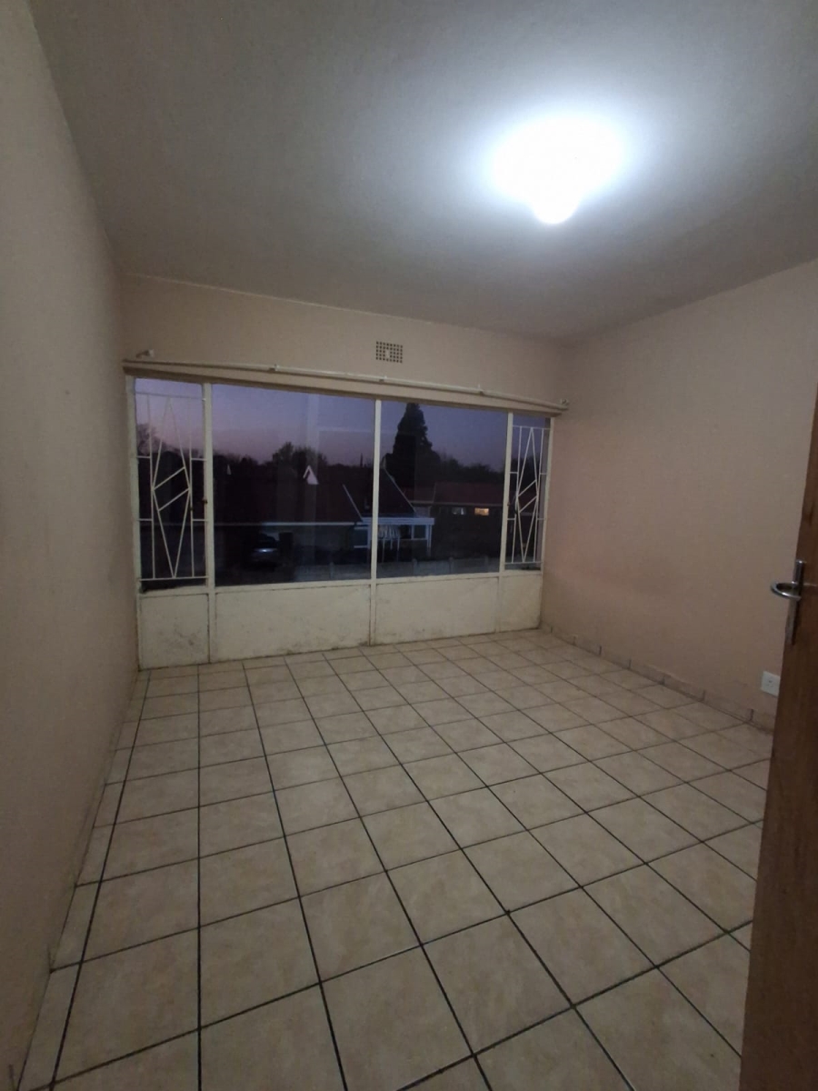2 Bedroom Property for Sale in Three Rivers Gauteng