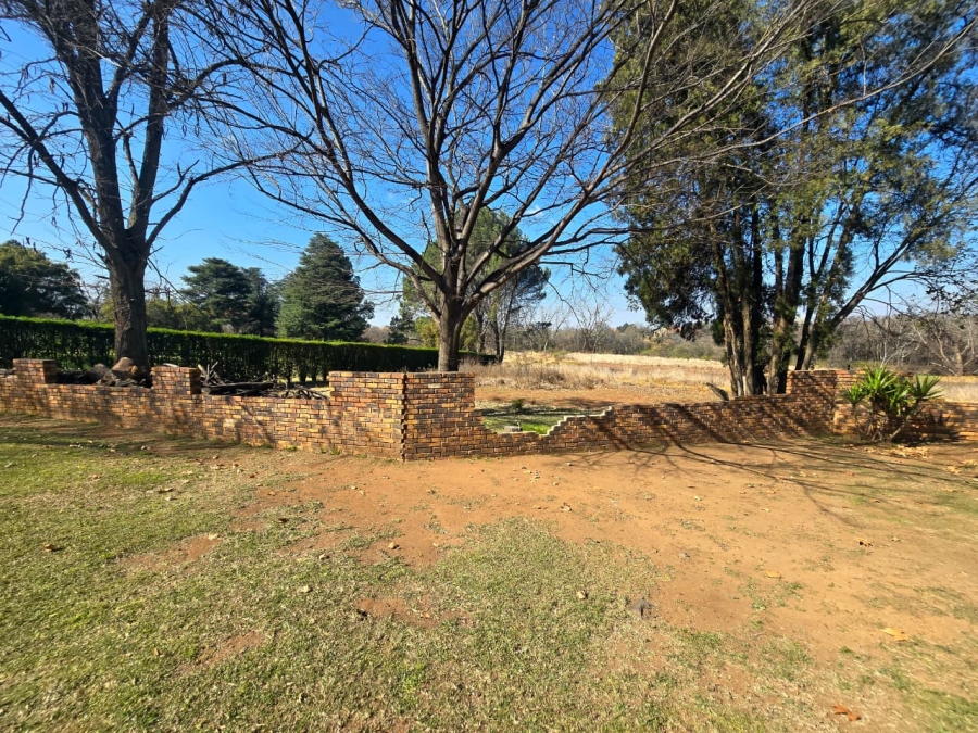 4 Bedroom Property for Sale in Kookrus Gauteng