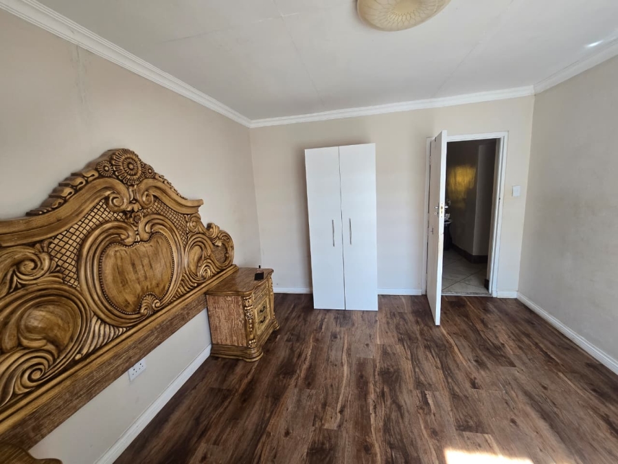 4 Bedroom Property for Sale in Kookrus Gauteng