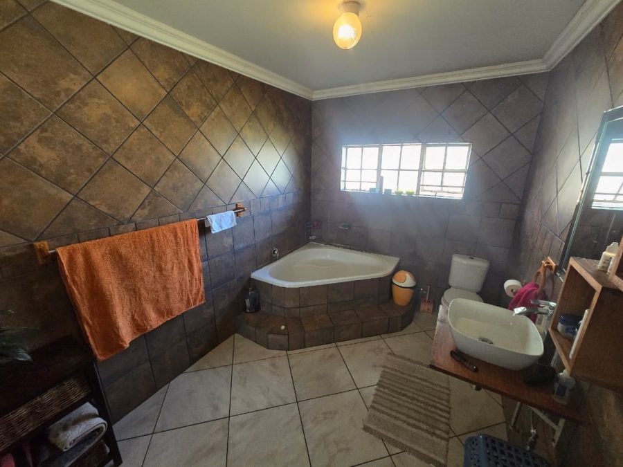 4 Bedroom Property for Sale in Kookrus Gauteng