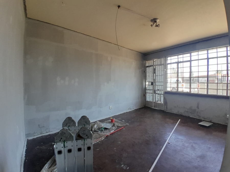 1 Bedroom Property for Sale in Vereeniging Gauteng