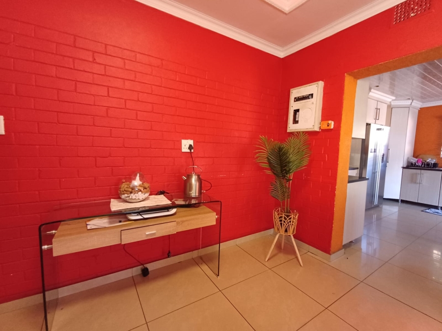 3 Bedroom Property for Sale in Vanderbijlpark CW 5 Gauteng